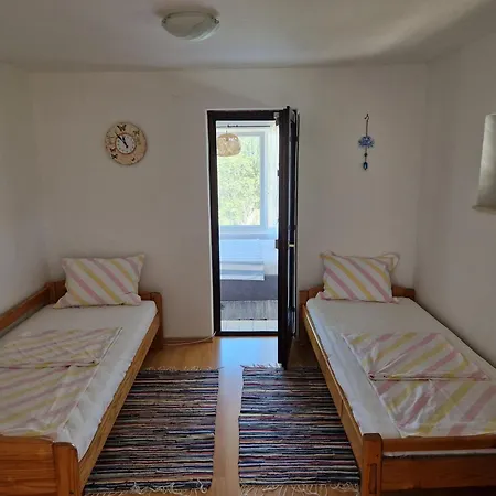 Buric Apartmán Županje